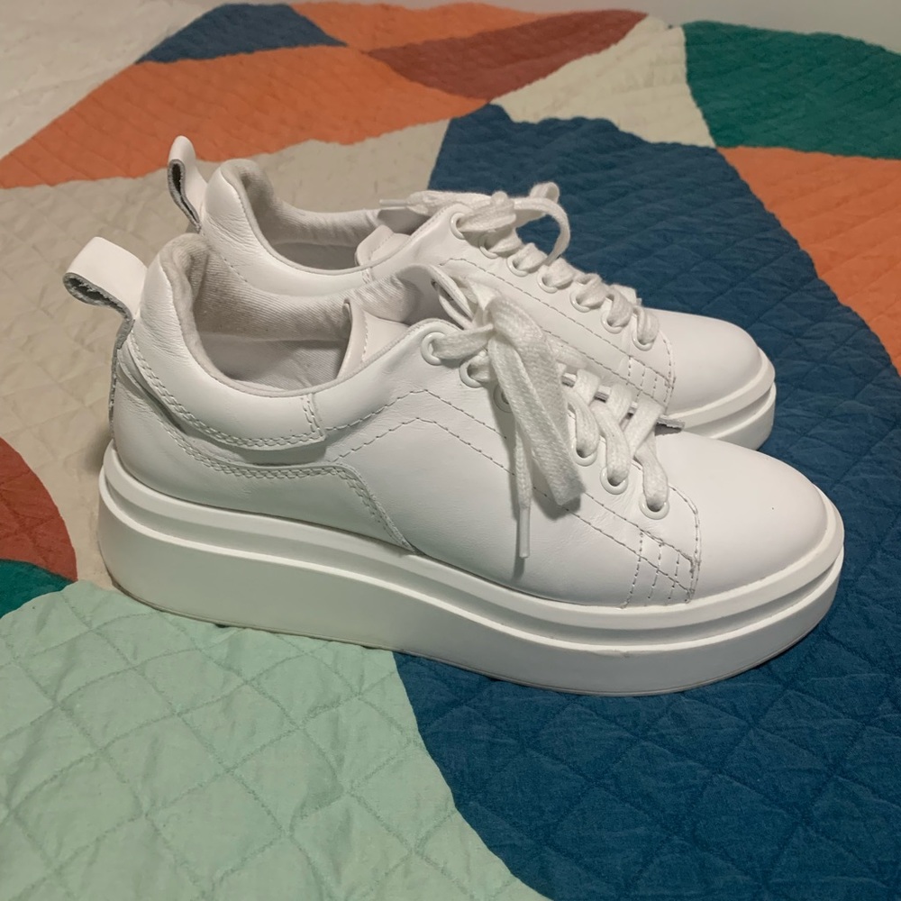 Zara White Leather Sneakers